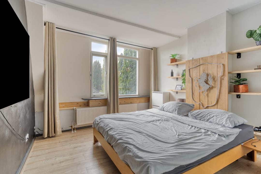 Photo 17 of Alexanderstraat 75