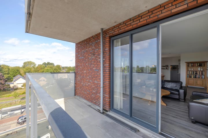 Foto 15 van Groningensingel 943-9