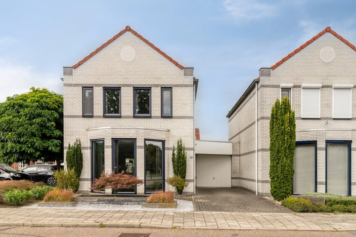 Foto 36 van Schoolstraat 65