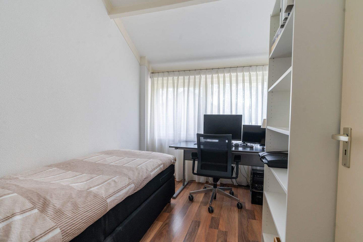 Foto 40 van Burgemeester van Panhuyslaan 41