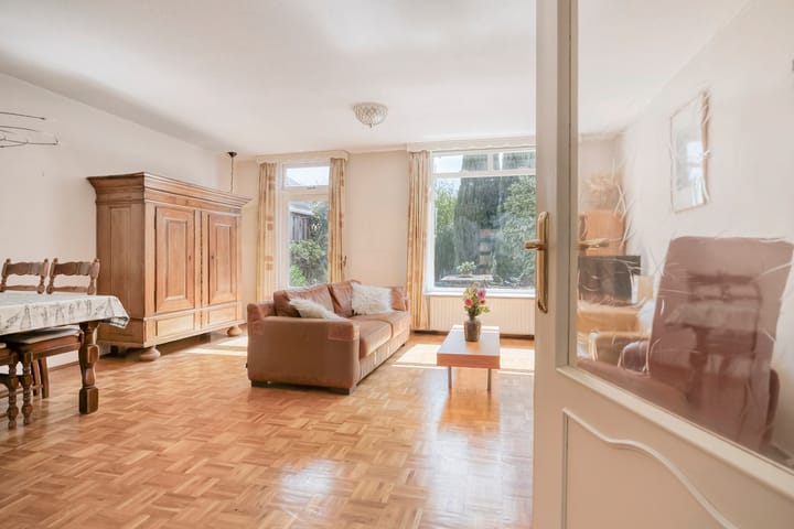 Photo 4 of Haaglaan 5