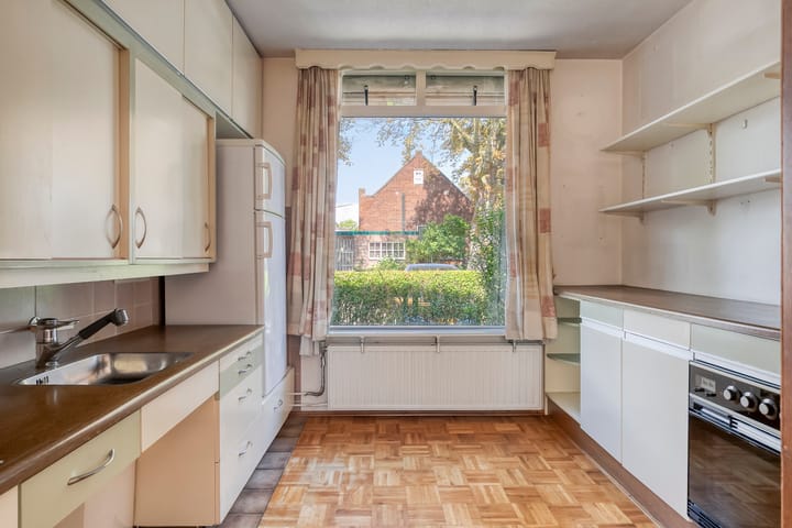 Photo 11 of Haaglaan 5