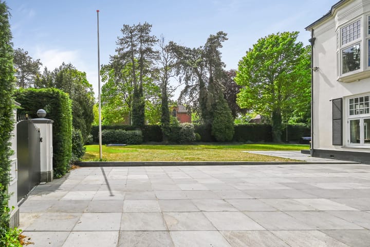 Photo 76 of Mr. H. Enschedéweg 24