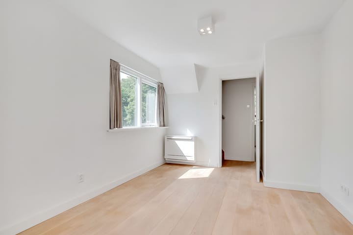 Foto 44 van Mevrouw Leinweberlaan 30