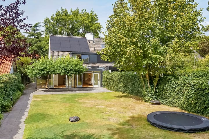 Foto 67 van Mevrouw Leinweberlaan 30