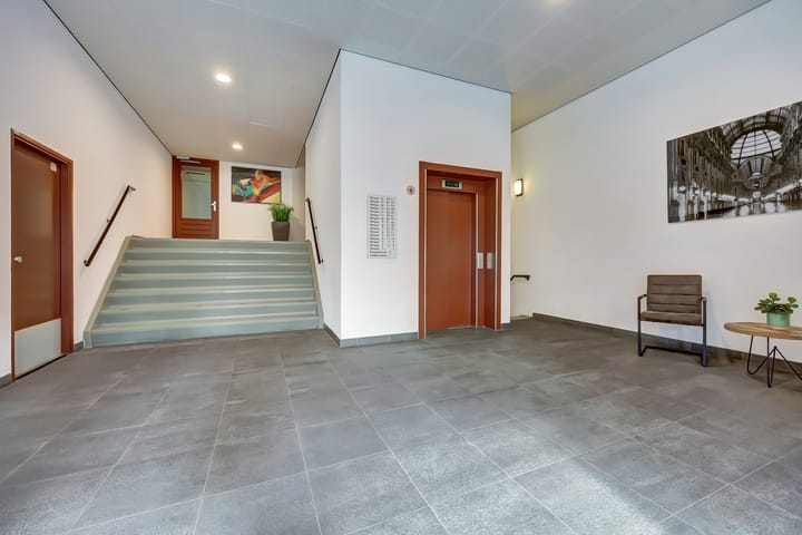 Foto 8 van Vondellaan 1