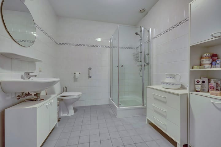 Foto 28 van Vondellaan 1