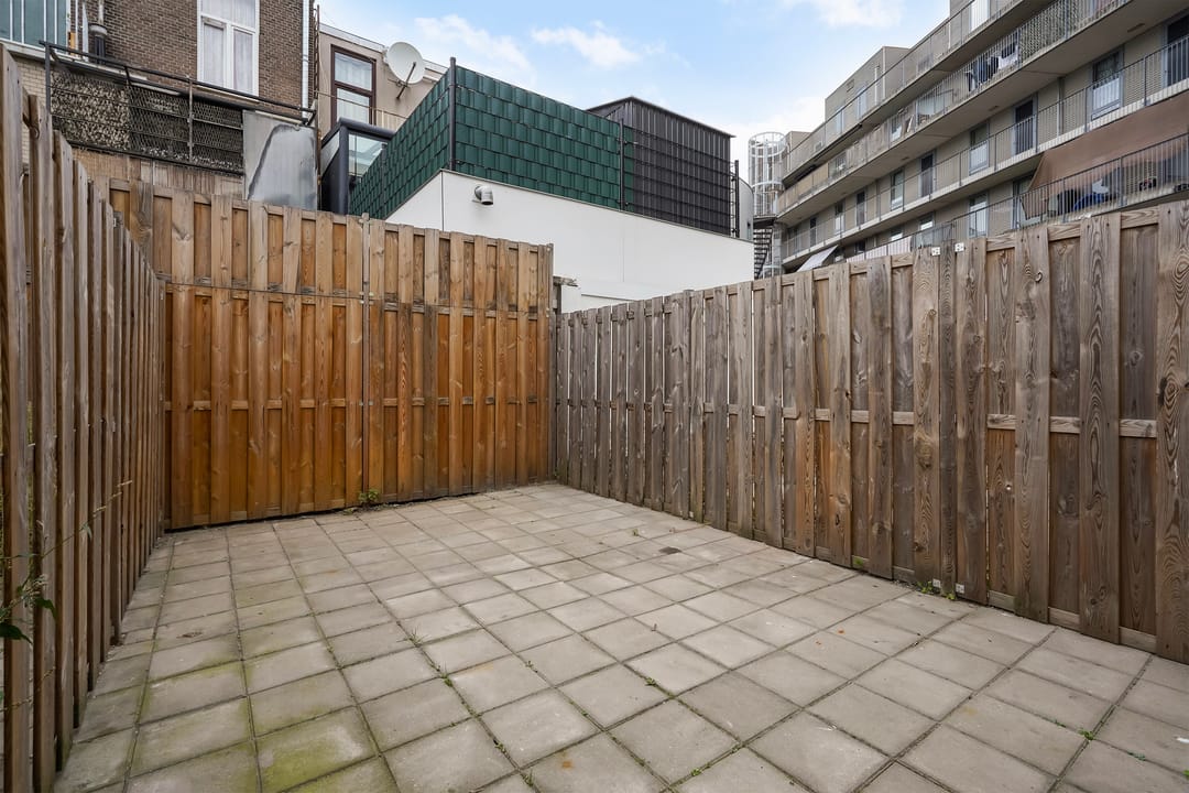 Photo 8 of Lyonnetstraat 9-D