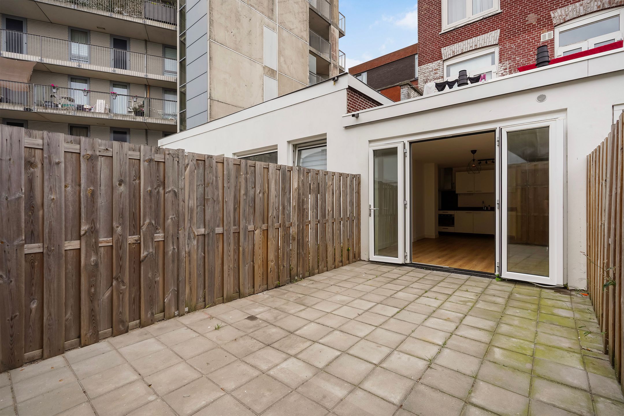 Photo 12 of Lyonnetstraat 9-D