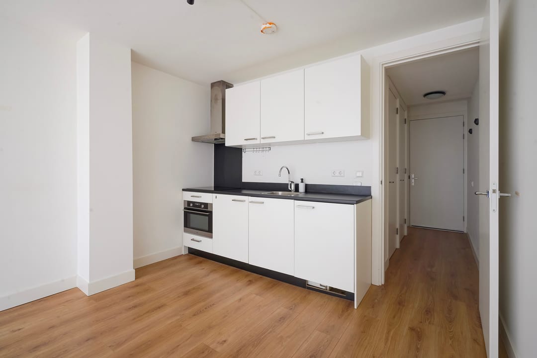 Photo 17 of Lyonnetstraat 9-D