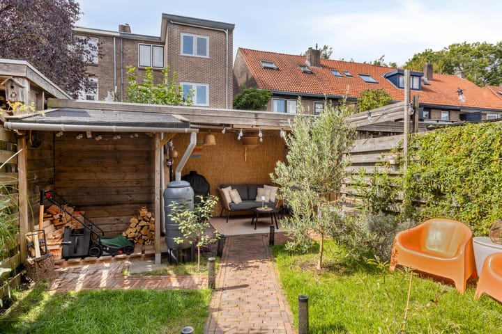 Foto 36 van Jan Steenstraat 20