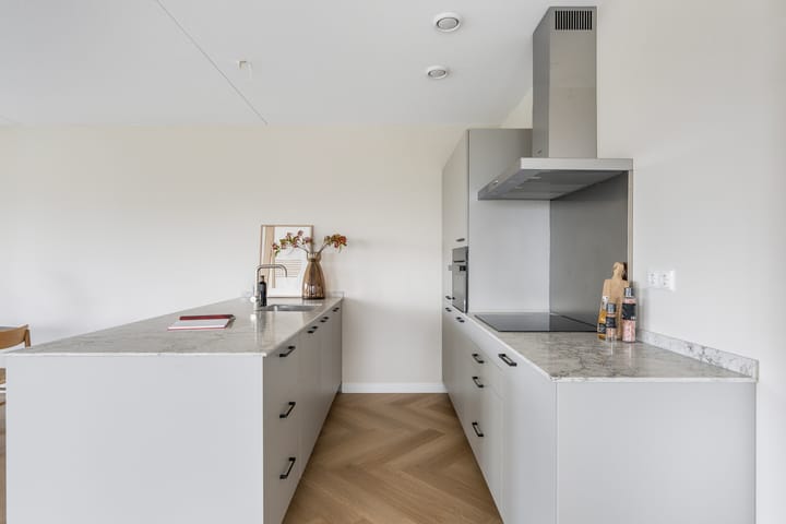 Foto 11 van Oranjeboomstraat 4-X