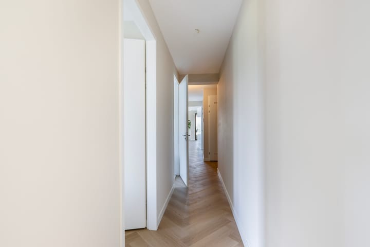 Foto 22 van Oranjeboomstraat 4-X