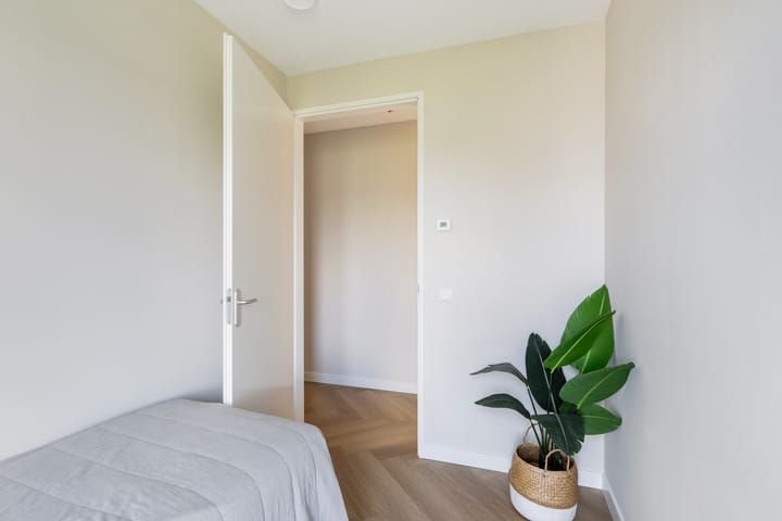 Foto 27 van Oranjeboomstraat 4-X