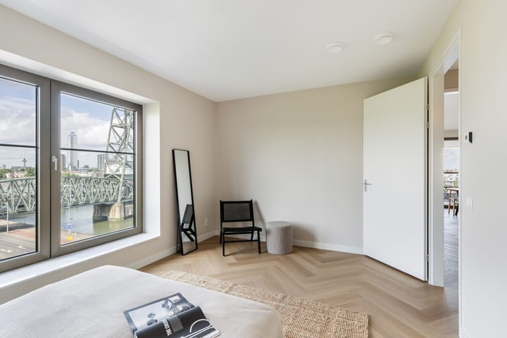 Foto 30 van Oranjeboomstraat 4-X