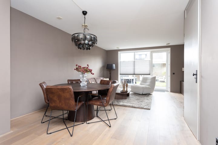 Photo 11 of Oostmeerlaan 137