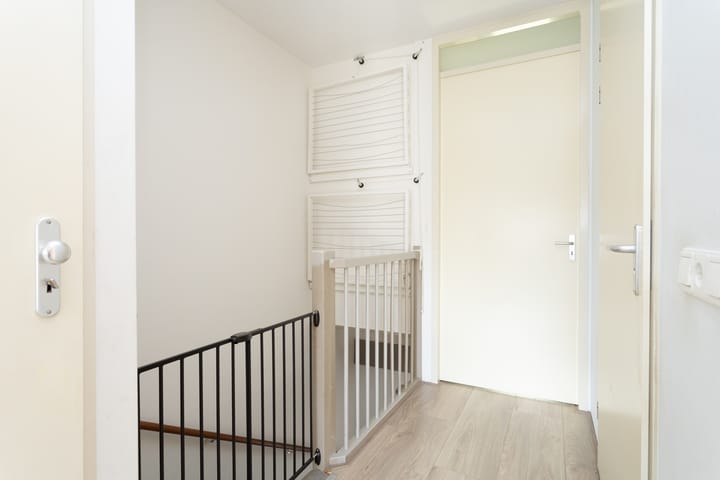 Photo 20 of Oostmeerlaan 137