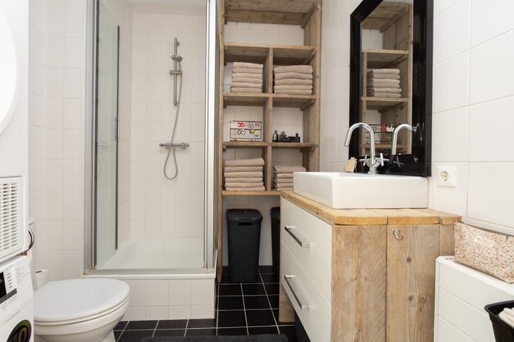 Photo 28 of Oostmeerlaan 137