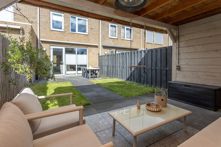 Photo 33 of Oostmeerlaan 137