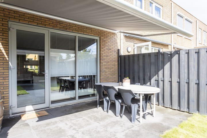 Photo 35 of Oostmeerlaan 137