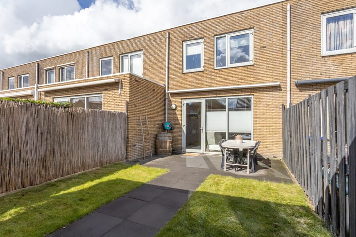 Photo 38 of Oostmeerlaan 137