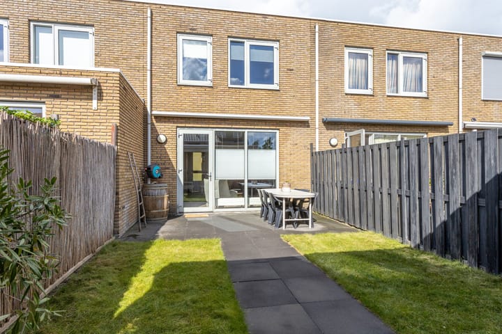 Photo 39 of Oostmeerlaan 137