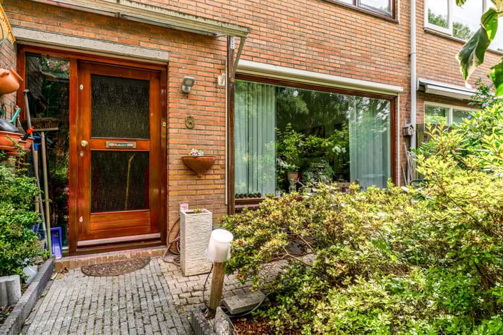 Photo 3 of Marsstraat 8