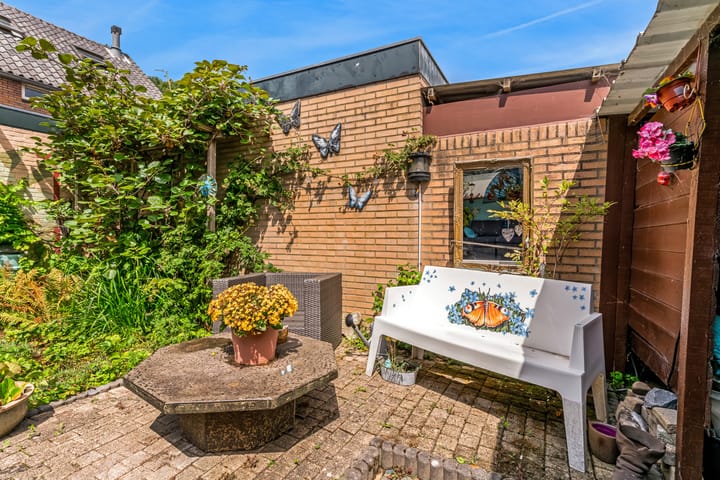 Foto 28 van Marsstraat 8