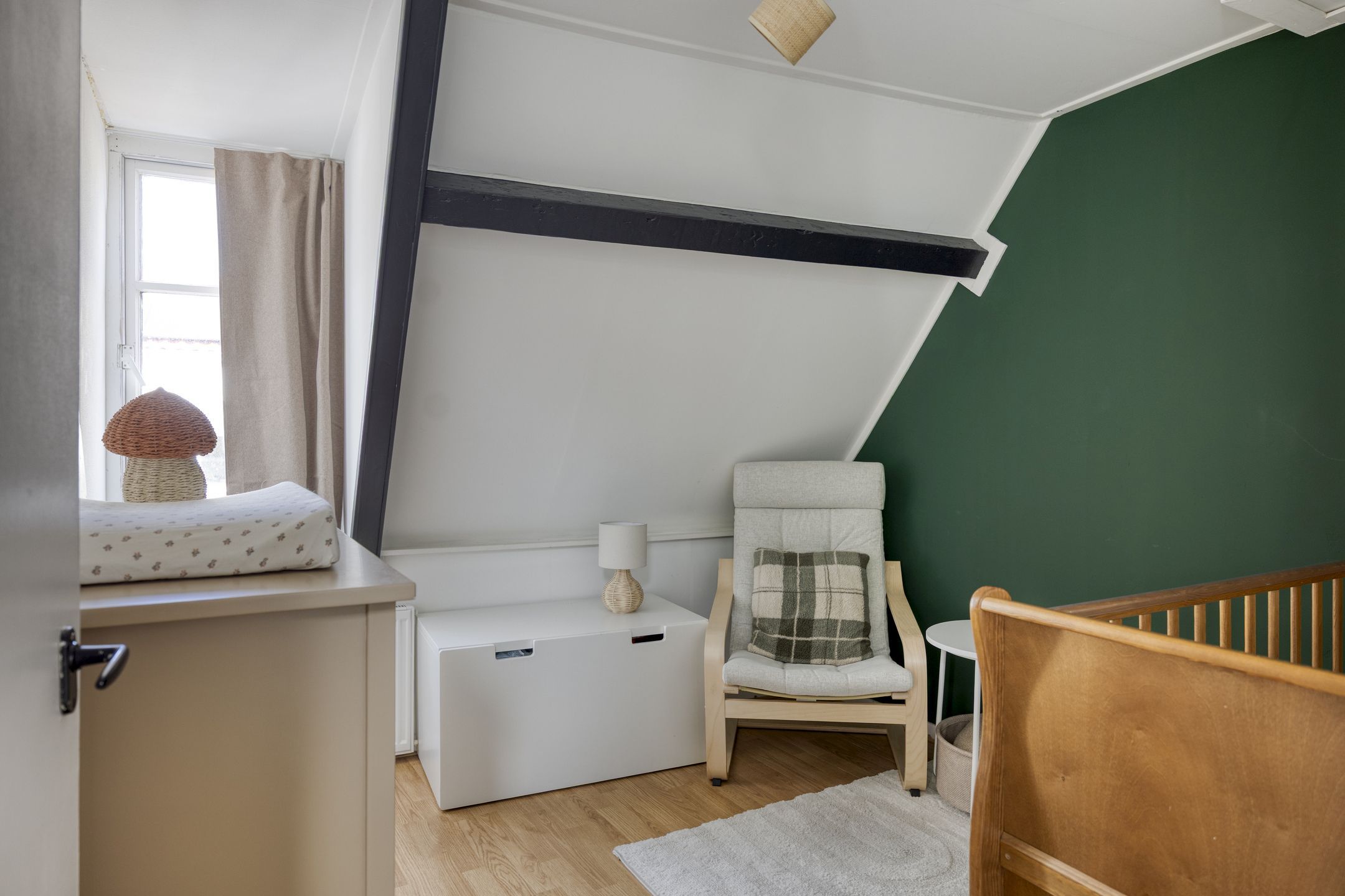 Photo 18 of Veerstraat 13