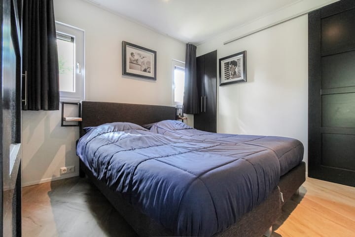 Photo 8 of van Haestrechtstraat 24-298