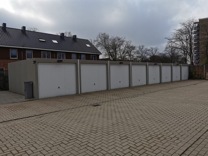 Photo 1 of Hulsmaatstraat 73-4