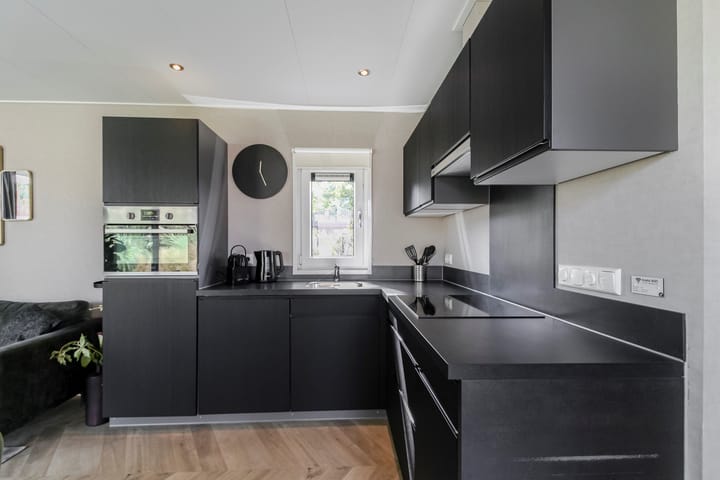 Photo 26 of van Haestrechtstraat 24-298