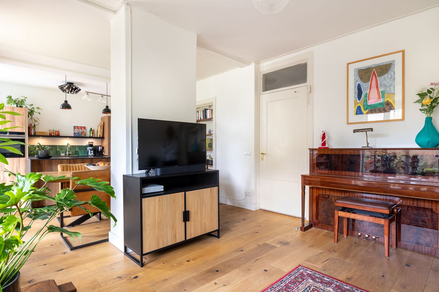 Photo 4 of Ferdinand Bolstraat 61