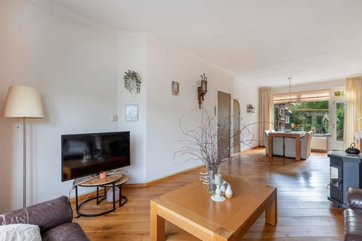 Foto 17 van Stationsweg 86