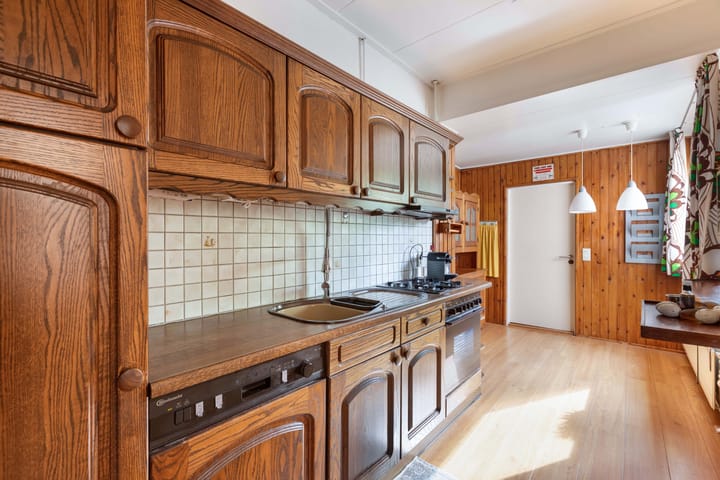 Foto 25 van Stationsweg 86