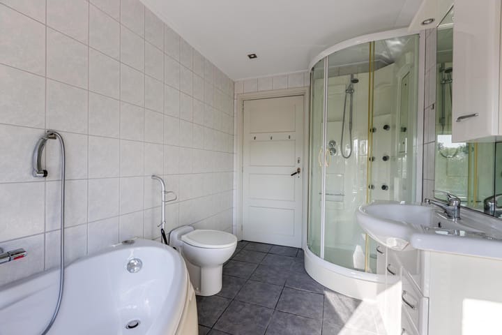 Foto 42 van Stationsweg 86