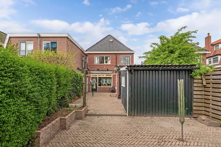 Foto 47 van Stationsweg 86