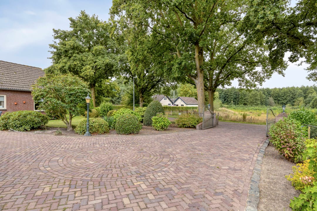 Foto 32 van Steeuwichtweg 28