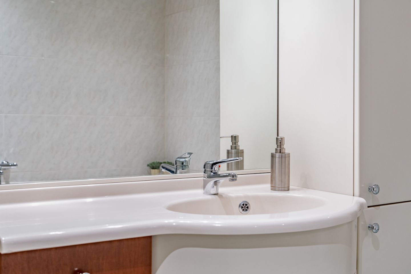 Photo 29 of St. Annastraat 612