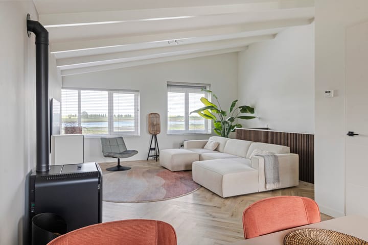 Foto 12 van Waalbandijk 109-C