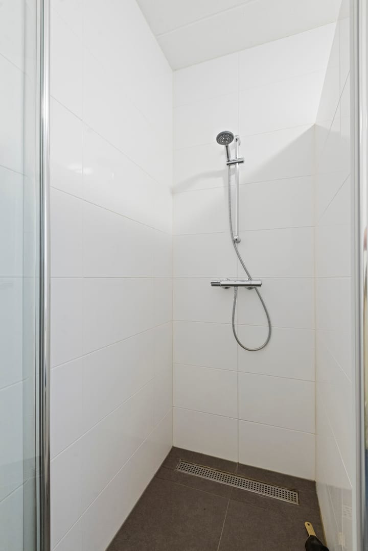 Foto 26 van Waalbandijk 109-C