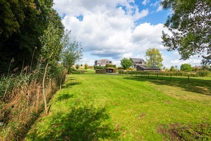 Foto 46 van Waalbandijk 109-C