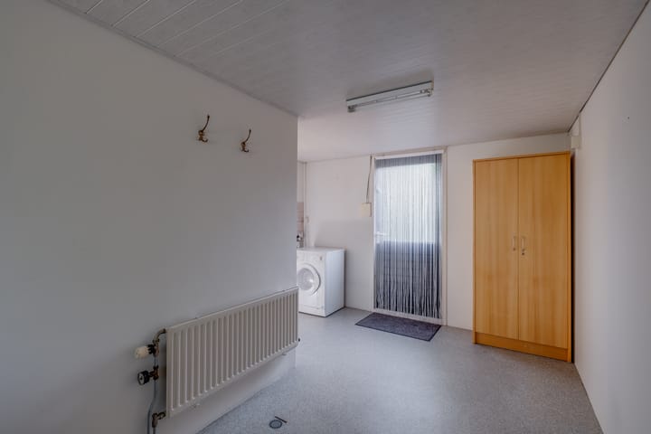 Photo 12 of Deugenweerd 27