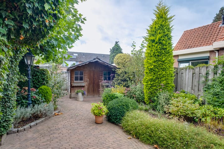 Photo 22 of Deugenweerd 27