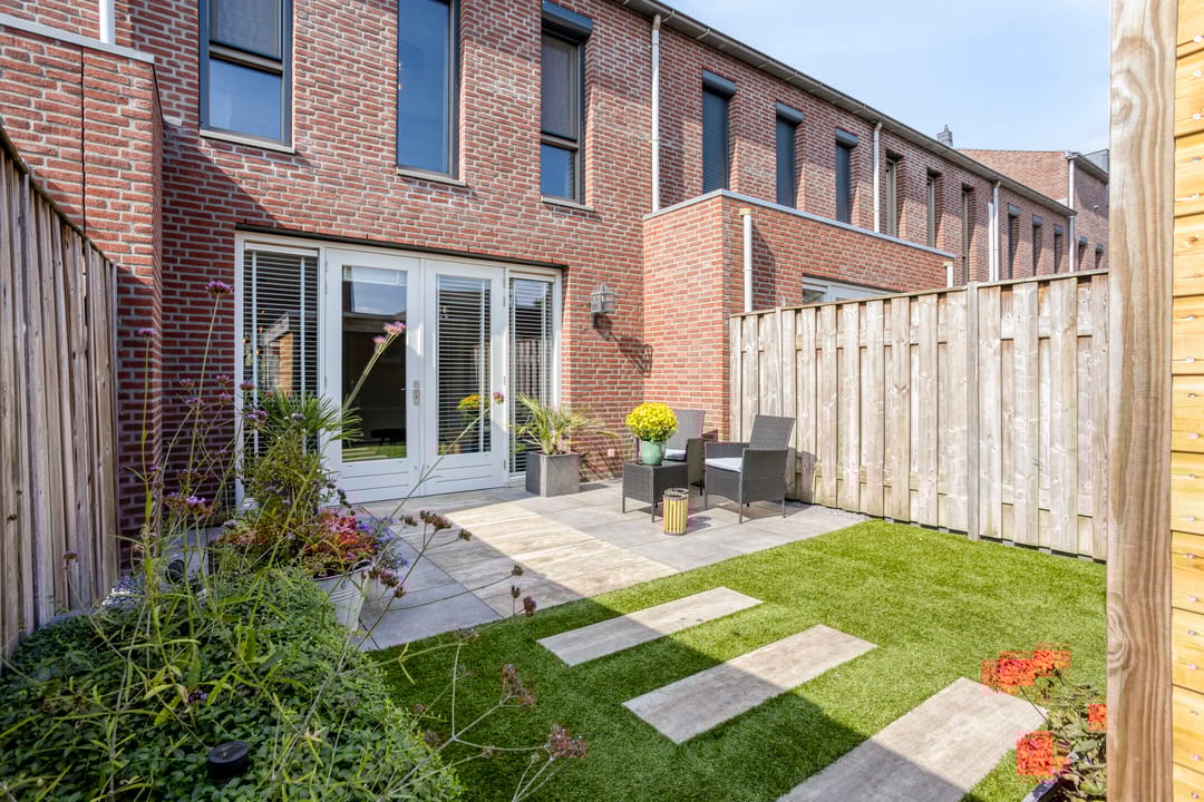 Foto 23 van Donkervoortseloop 20