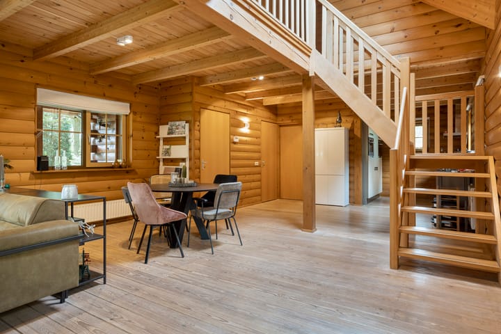 Foto 5 van M.A. van Naamen van Eemneslaan 15