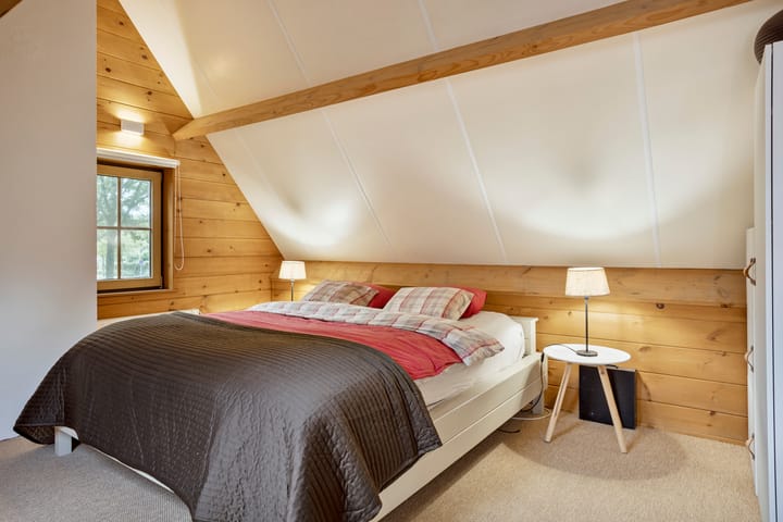 Foto 17 van M.A. van Naamen van Eemneslaan 15