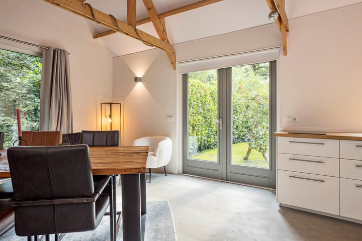 Foto 25 van M.A. van Naamen van Eemneslaan 15