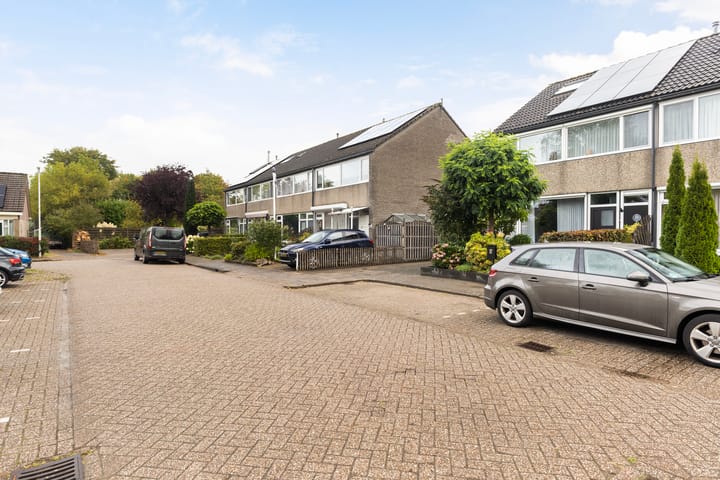 Photo 40 of Van Beijmastraat 22