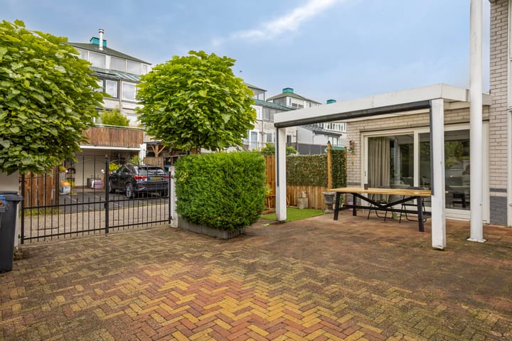 Foto 2 van Kennemerland 69